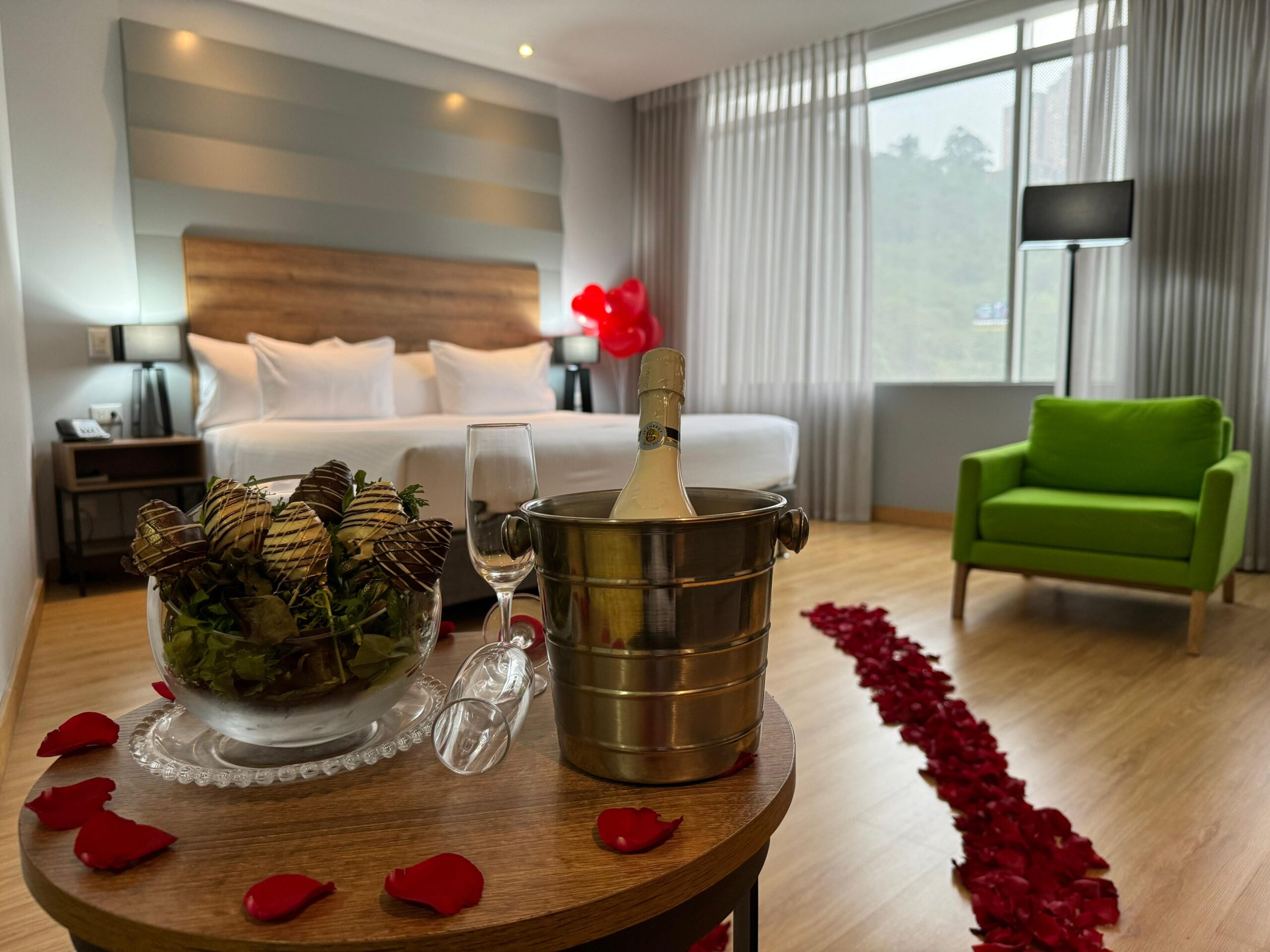 Amor y amistad en La Quinta by Wyndham Medellin